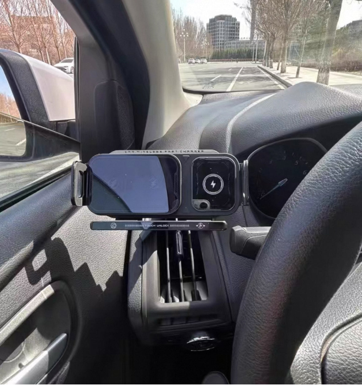 Жолооны хүрдэнд суурилдаг ухаалаг утасны тогтоогч